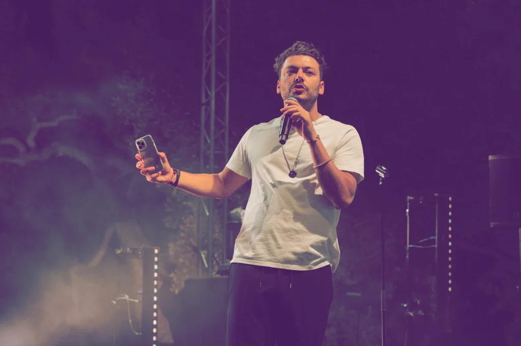 KEV ADAMS Evènement