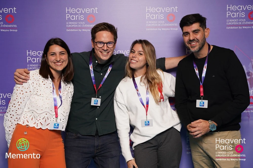 L’équipe Mad In Event sur son stand au salon Heavent